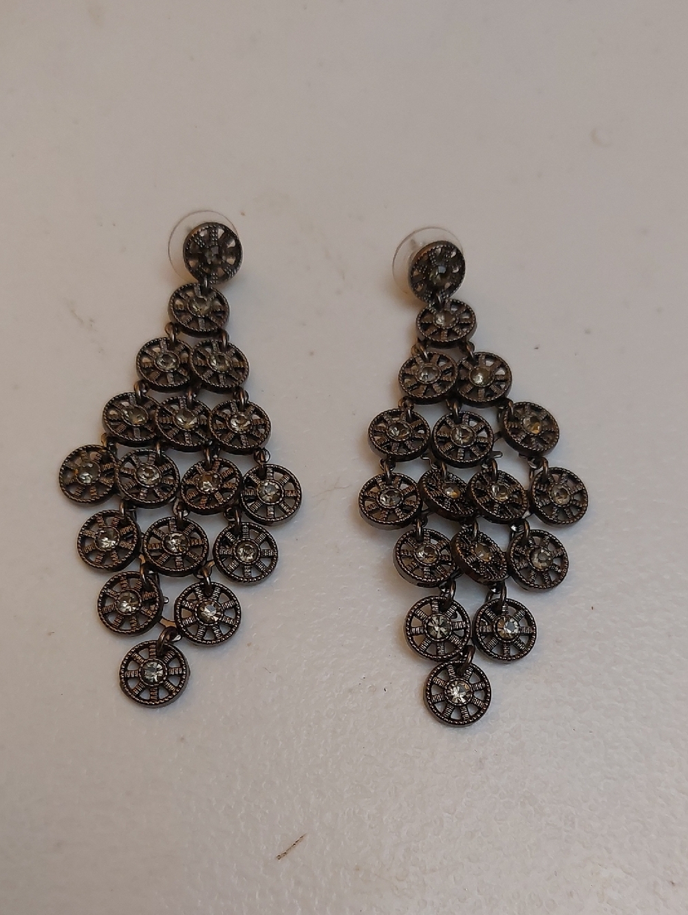 Rhinestone Embellished Gears Waterfall Drop Chandelier Earrings In Gunmetal Tone